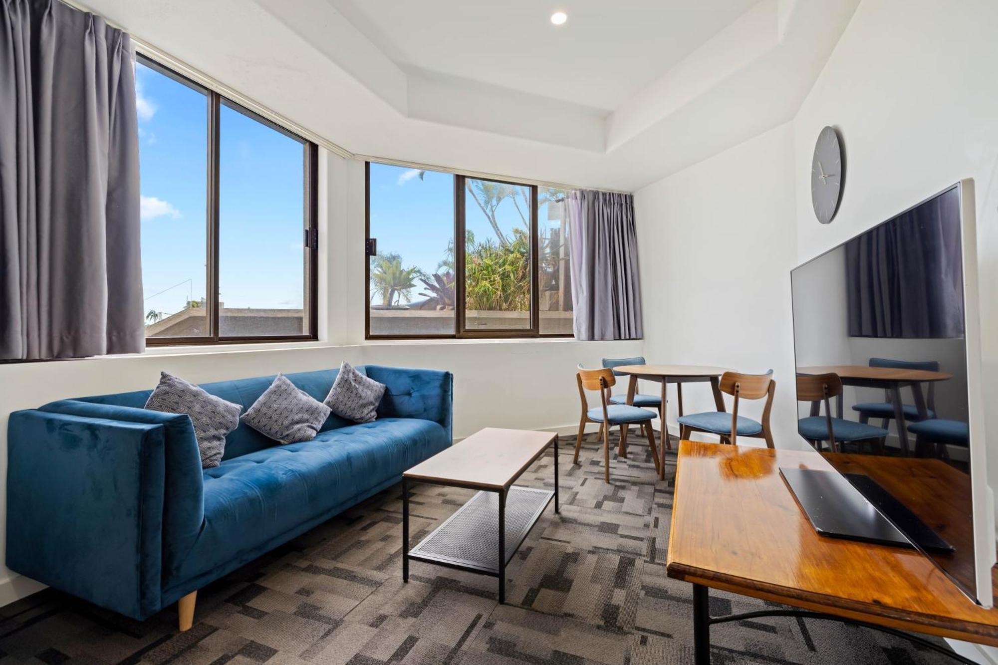 Tiki Hotel Apartments Surfers Paradise Gold Coast Buitenkant foto