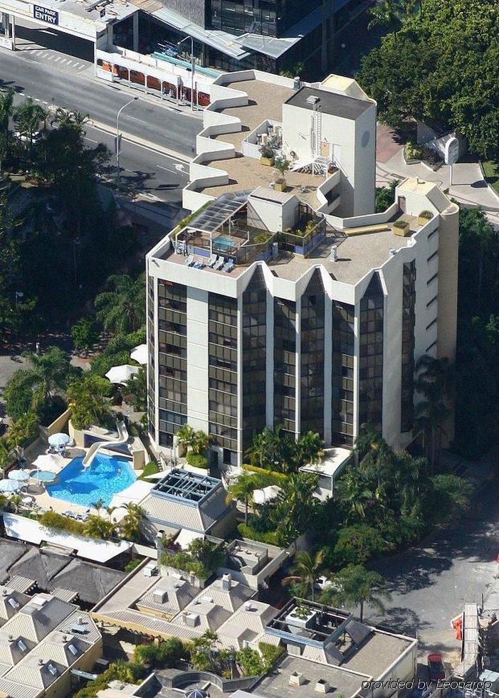 Tiki Hotel Apartments Surfers Paradise Gold Coast Buitenkant foto